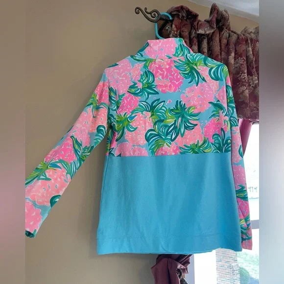 Lilly Pulitzer UPF 50+Noralie Popover - Picture 8 of 8